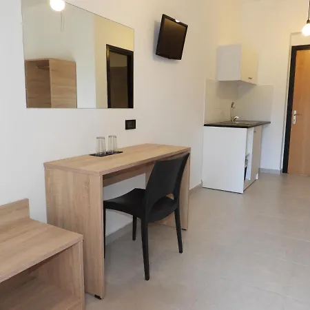 Coco Hotel apartamentowy *